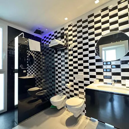 Superior 2 Camere, 2 Bagni Direttamente Sul Mare Parcheggio Апартаменты Римини